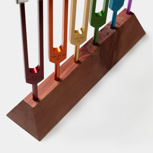 Cedar_Tuning_Fork_Stand_wForks
