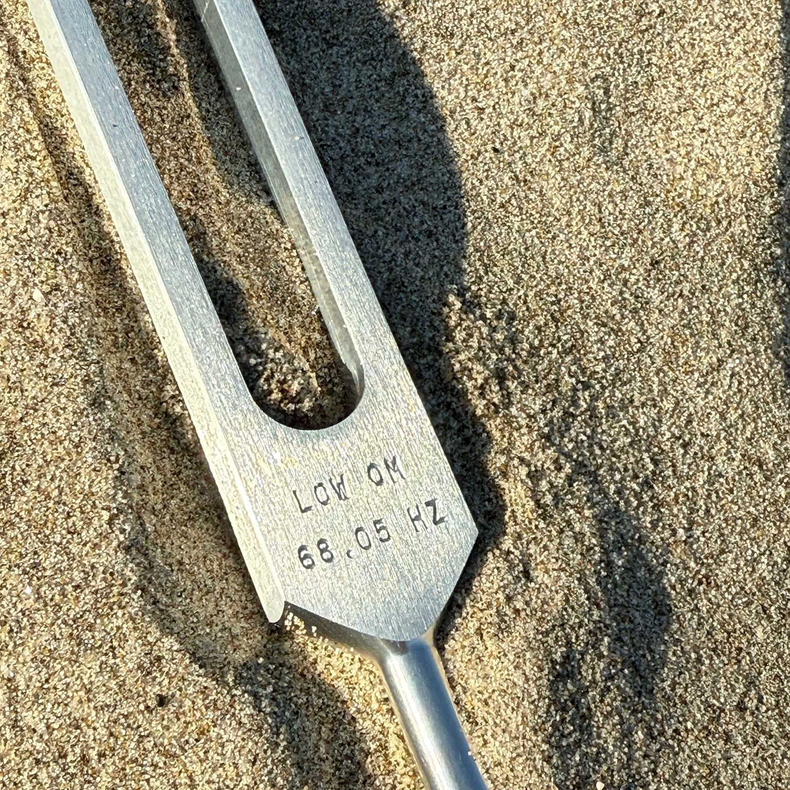 Low OM Tuner 68.05 Hz | Tuning Fork Therapy | Long Stem Tuning