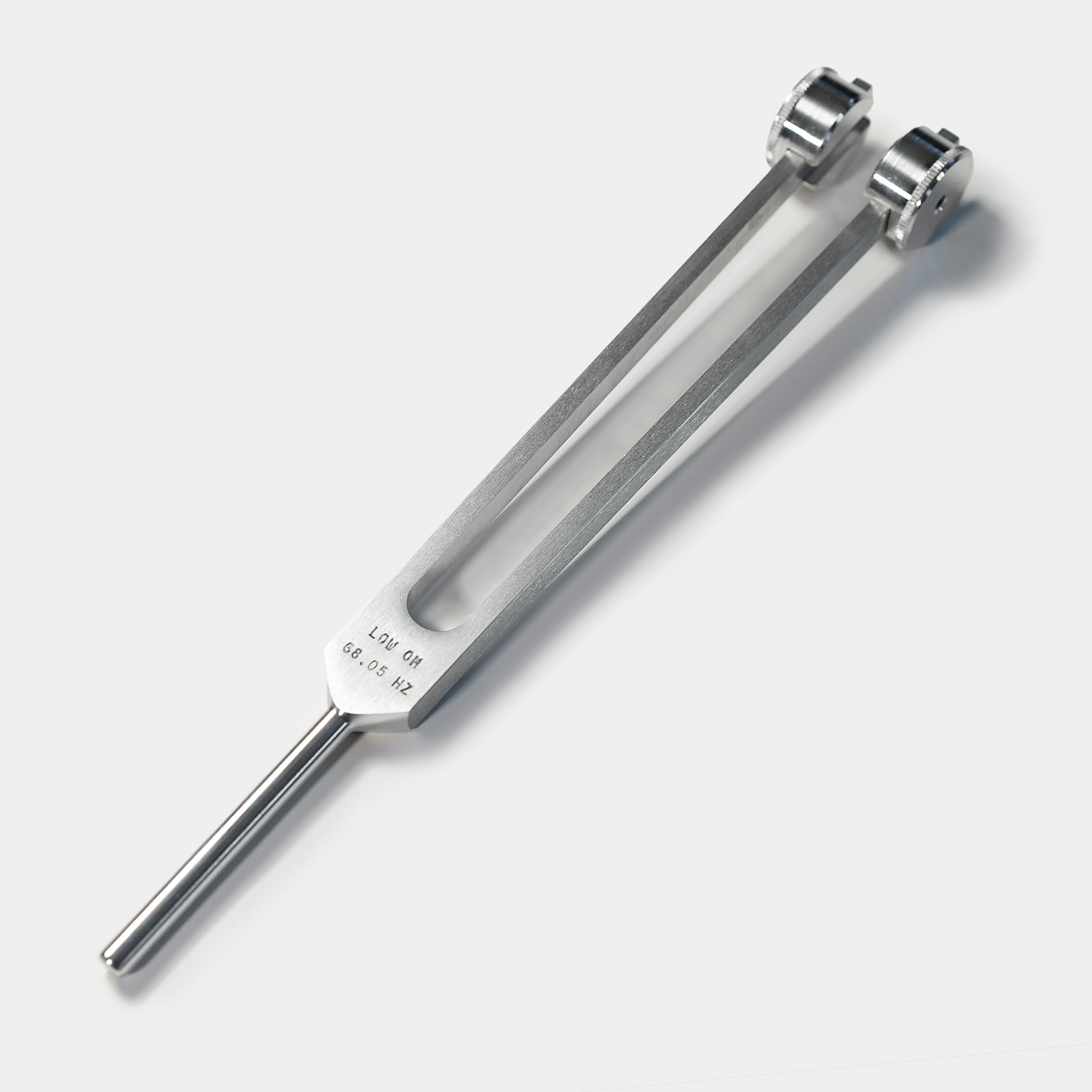 Low Ohm Tuning Fork 68.05 hz Tuning Fork Low Ohm (68.05 Hz) gold colour | De Goudsbloem